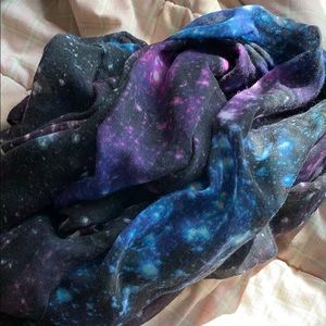 Infinity scarf